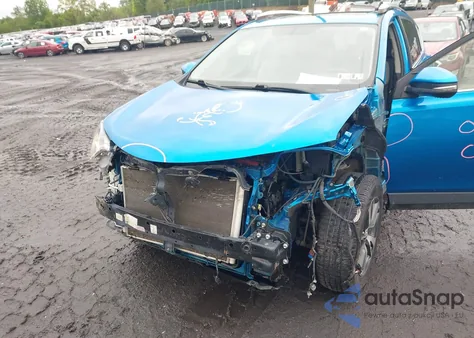 2016 Toyota Rav4 Xle from USA, damaged, VIN JTMRFREV9GD186218